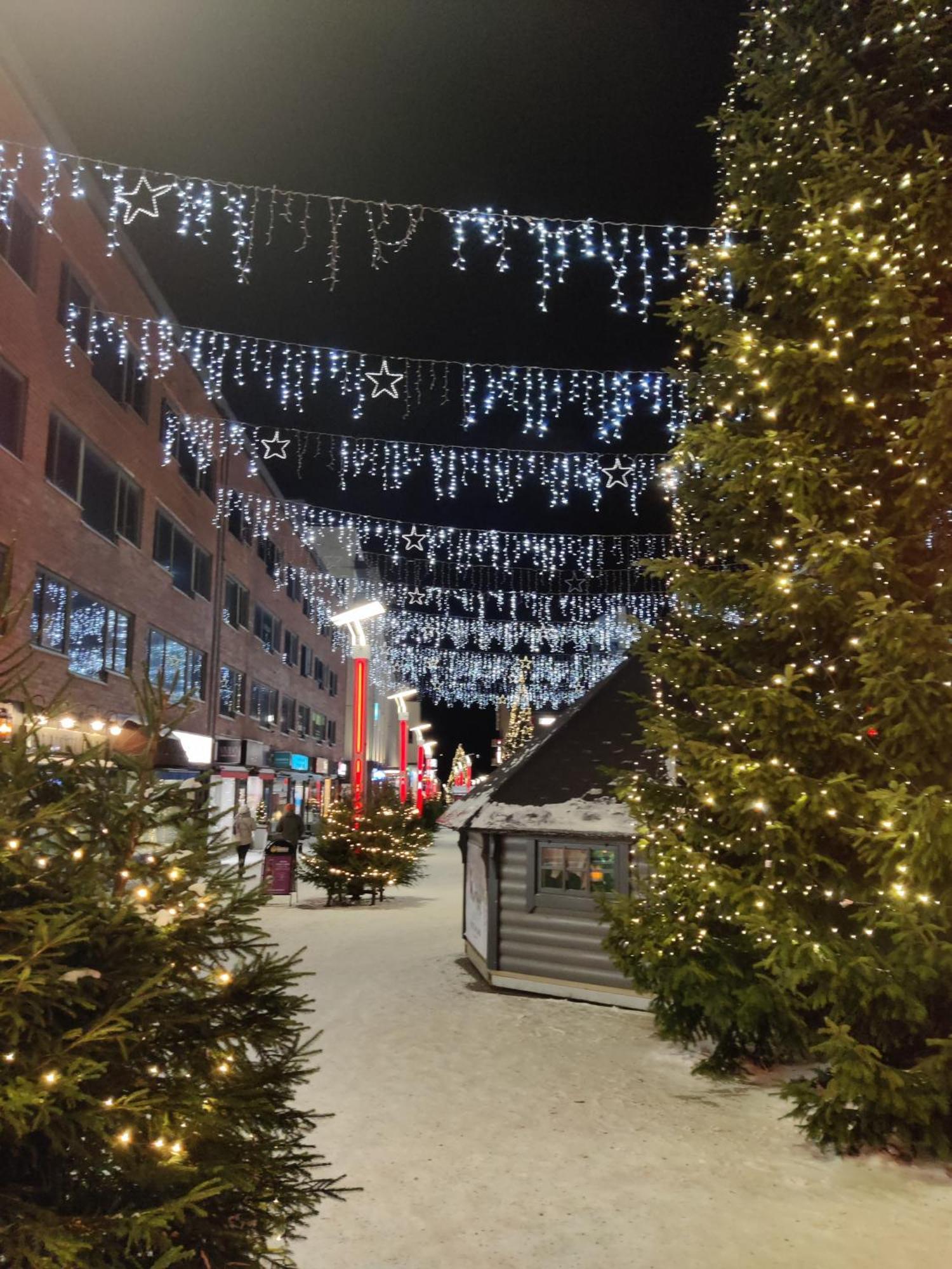 Main Street Magic Apartment Rovaniemi Esterno foto